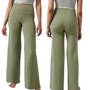 Athleta Elation Wide Leg Pant Size XL Eucalyptus Green Pull On Stretch Yoga